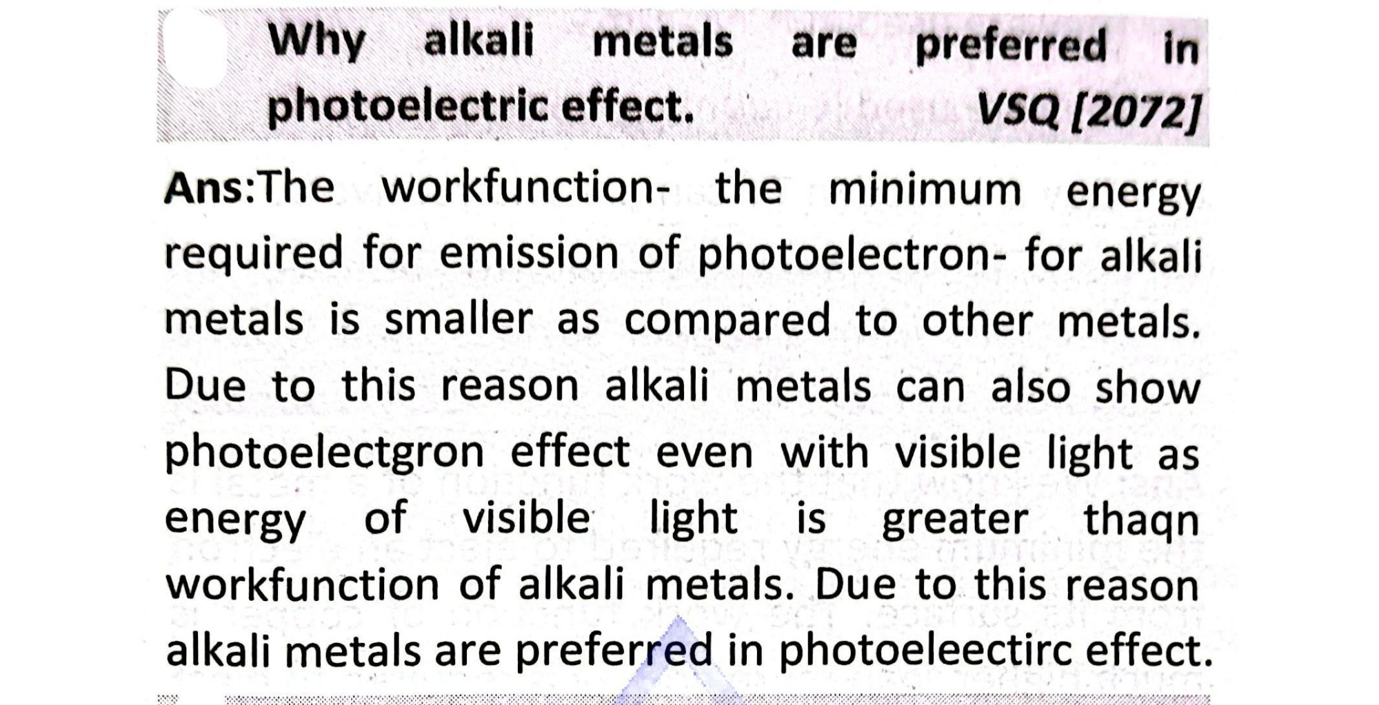 why alkali metals are preferred in photoelectric effect